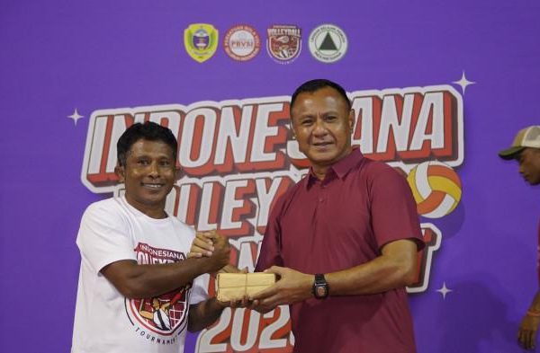 Wali Kota Tidore Muhammad Sinen Tutup Indonesiana Volleyball Turnamen, Tim Darussalam Juara 1